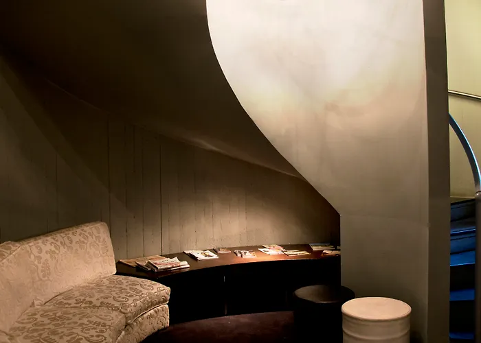 Hotel Twentyone