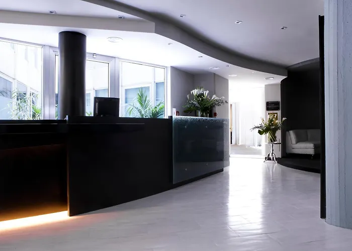 Hotel Twentyone 4*